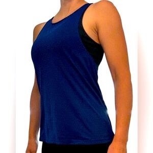 Athleta tank with built-in bra